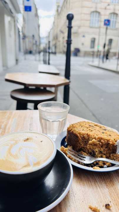 A Paris café